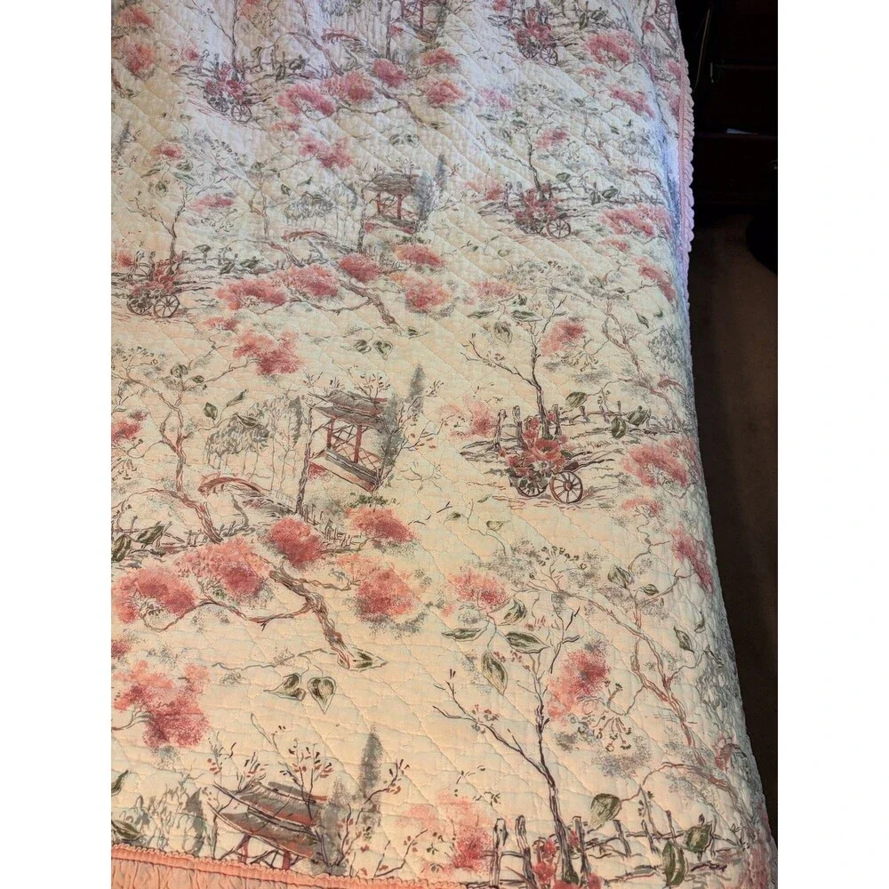 Vtg Pink White Floral Quilted Bedspread Coverlet Cottagecore 75x77” READ Distres